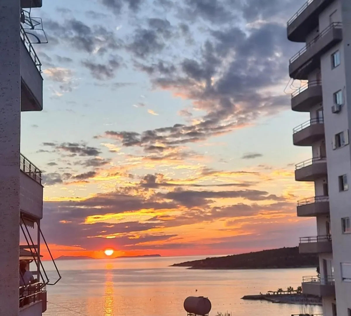 Lovely Apartment Just 30M From The Beach Saranda Albanie