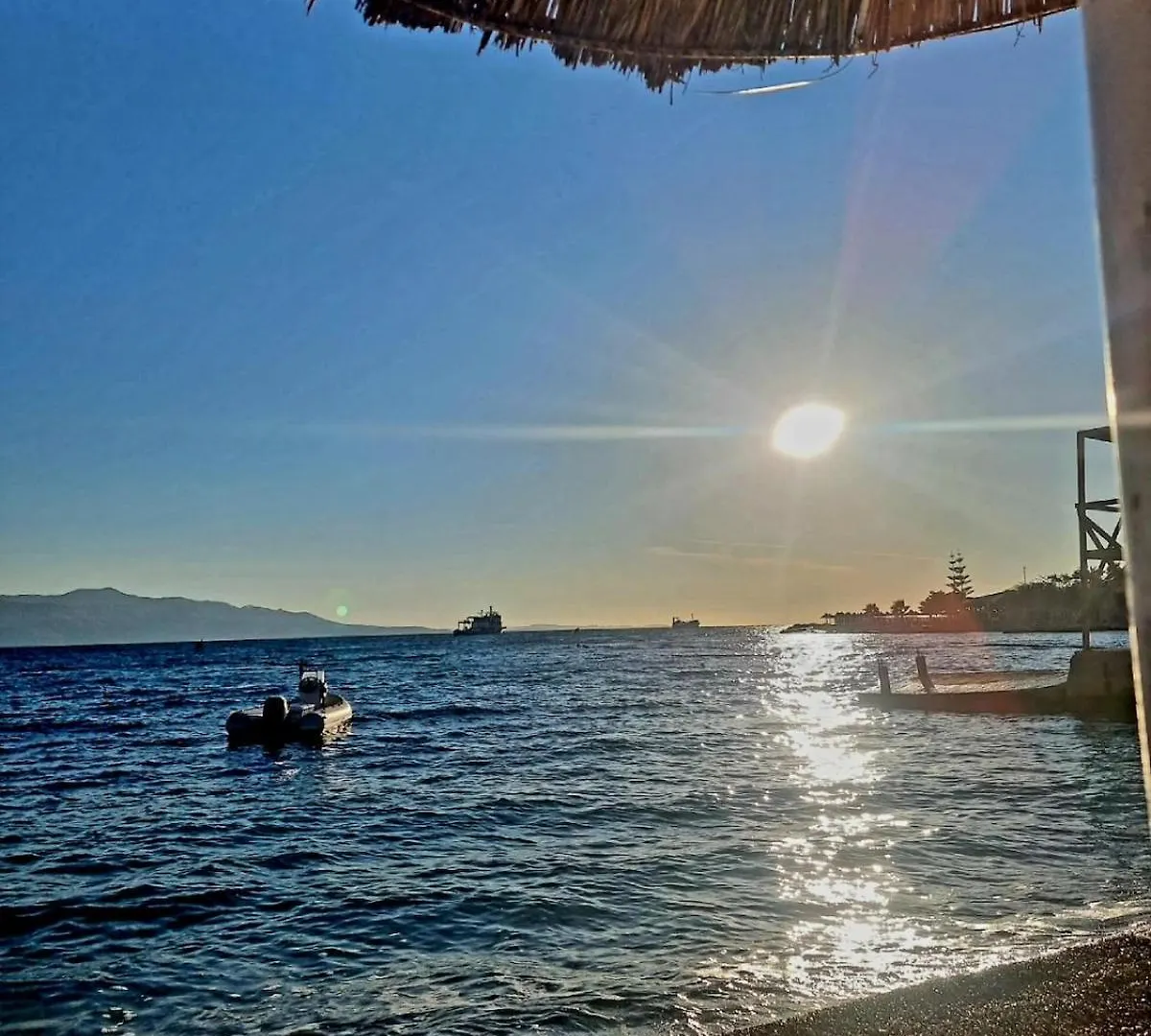 Lovely Apartment Just 30M From The Beach Saranda 0*,  Albanie