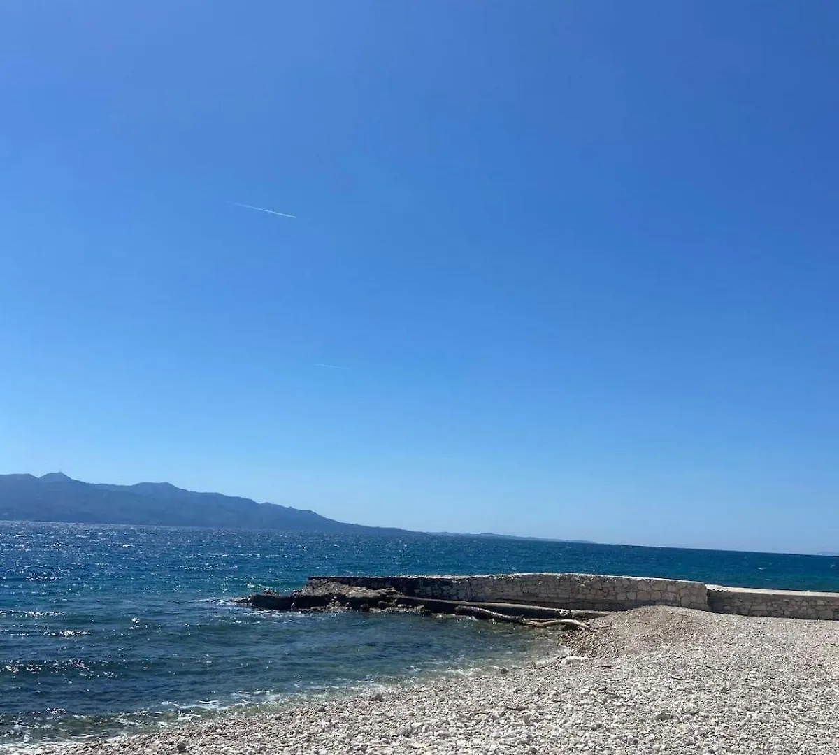 Lovely Apartment Just 30M From The Beach Saranda